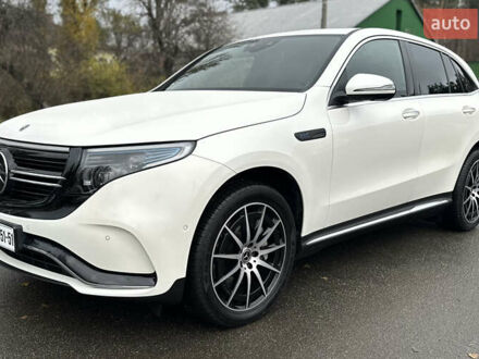 Белый Мерседес EQC, объемом двигателя 0 л и пробегом 140 тыс. км за 32800 $, фото 1 на Automoto.ua
