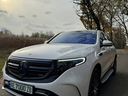 Белый Мерседес EQC, объемом двигателя 0 л и пробегом 36 тыс. км за 45000 $, фото 1 на Automoto.ua