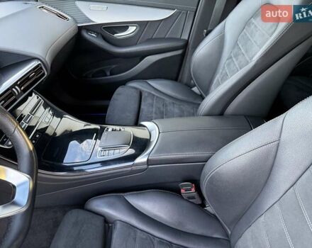 Черный Мерседес EQC, объемом двигателя 0 л и пробегом 155 тыс. км за 33800 $, фото 80 на Automoto.ua