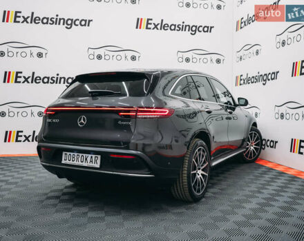 Чорний Мерседес EQC, об'ємом двигуна 0 л та пробігом 164 тис. км за 26405 $, фото 32 на Automoto.ua