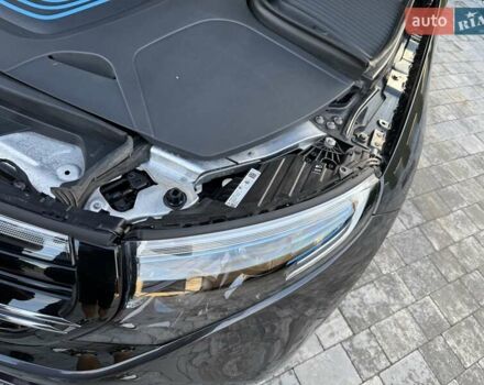 Черный Мерседес EQC, объемом двигателя 0 л и пробегом 155 тыс. км за 33800 $, фото 83 на Automoto.ua