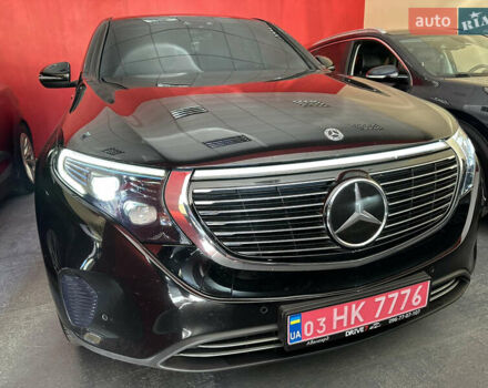 Черный Мерседес EQC, объемом двигателя 0 л и пробегом 175 тыс. км за 28500 $, фото 1 на Automoto.ua