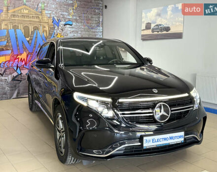 Черный Мерседес EQC, объемом двигателя 0 л и пробегом 54 тыс. км за 43999 $, фото 3 на Automoto.ua