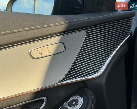 Мерседес EQC 2020 в Черновцах на Automoto.ua Черный Мерседес EQC, объемом двигателя 0 л и пробегом 155 тыс. км за 33900 $, фото 65 на Automoto.ua