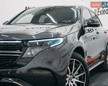 Чорний Мерседес EQC, об'ємом двигуна 0 л та пробігом 164 тис. км за 26405 $, фото 15 на Automoto.ua