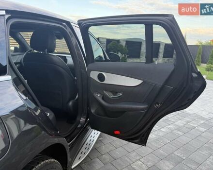 Черный Мерседес EQC, объемом двигателя 0 л и пробегом 155 тыс. км за 33800 $, фото 46 на Automoto.ua