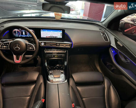 Черный Мерседес EQC, объемом двигателя 0 л и пробегом 175 тыс. км за 28500 $, фото 12 на Automoto.ua