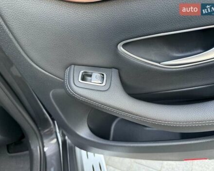 Мерседес EQC 2020 в Черновцах на Automoto.ua Черный Мерседес EQC, объемом двигателя 0 л и пробегом 155 тыс. км за 33900 $, фото 50 на Automoto.ua