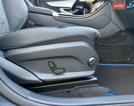 Черный Мерседес EQC, объемом двигателя 0 л и пробегом 155 тыс. км за 33800 $, фото 97 на Automoto.ua