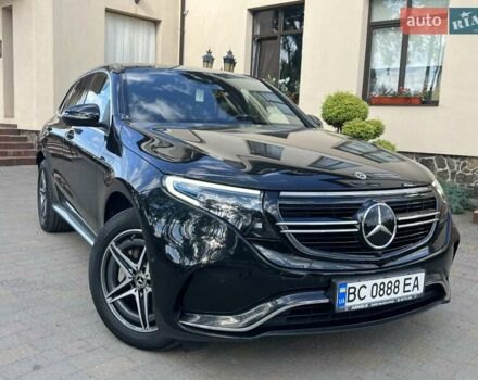 Чорний Мерседес EQC, об'ємом двигуна 0 л та пробігом 54 тис. км за 39800 $, фото 10 на Automoto.ua