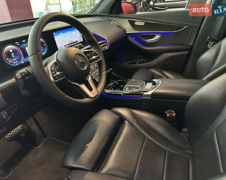 Черный Мерседес EQC, объемом двигателя 0 л и пробегом 175 тыс. км за 28500 $, фото 7 на Automoto.ua