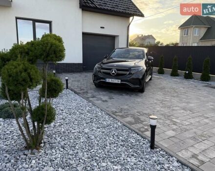 Мерседес EQC 2020 в Черновцах на Automoto.ua Черный Мерседес EQC, объемом двигателя 0 л и пробегом 155 тыс. км за 33900 $, фото 113 на Automoto.ua