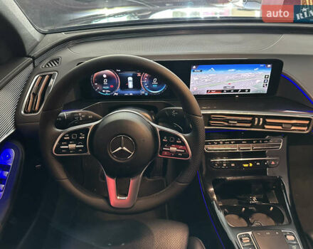 Черный Мерседес EQC, объемом двигателя 0 л и пробегом 175 тыс. км за 28500 $, фото 14 на Automoto.ua