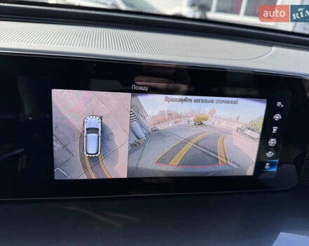 Черный Мерседес EQC, объемом двигателя 0 л и пробегом 75 тыс. км за 36500 $, фото 10 на Automoto.ua