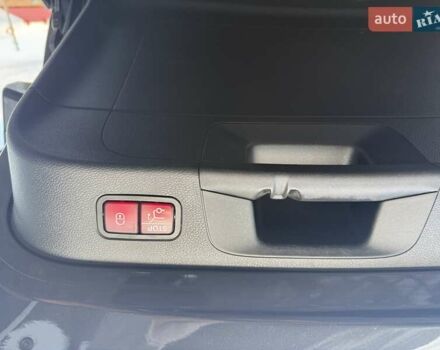 Мерседес EQC 2020 в Черновцах на Automoto.ua Черный Мерседес EQC, объемом двигателя 0 л и пробегом 155 тыс. км за 33900 $, фото 4 на Automoto.ua