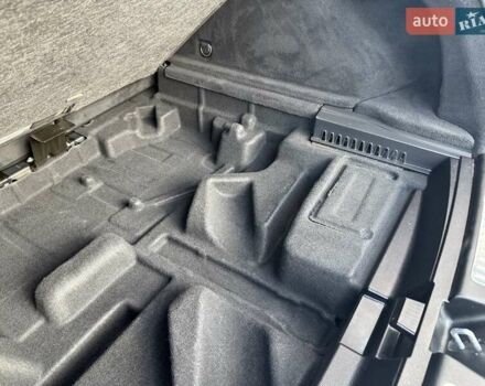 Мерседес EQC 2020 в Черновцах на Automoto.ua Черный Мерседес EQC, объемом двигателя 0 л и пробегом 155 тыс. км за 33900 $, фото 11 на Automoto.ua