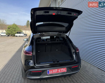 Черный Мерседес EQC, объемом двигателя 0 л и пробегом 75 тыс. км за 36500 $, фото 16 на Automoto.ua