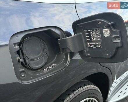 Мерседес EQC 2020 в Черновцах на Automoto.ua Черный Мерседес EQC, объемом двигателя 0 л и пробегом 155 тыс. км за 33900 $, фото 42 на Automoto.ua