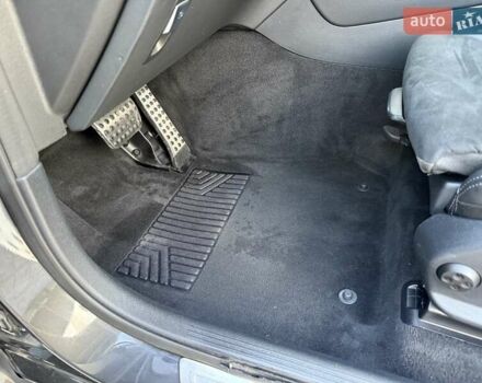 Мерседес EQC 2020 в Черновцах на Automoto.ua Черный Мерседес EQC, объемом двигателя 0 л и пробегом 155 тыс. км за 33900 $, фото 70 на Automoto.ua