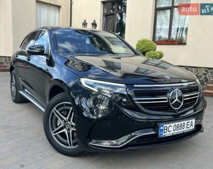 Чорний Мерседес EQC, об'ємом двигуна 0 л та пробігом 54 тис. км за 39800 $, фото 4 на Automoto.ua