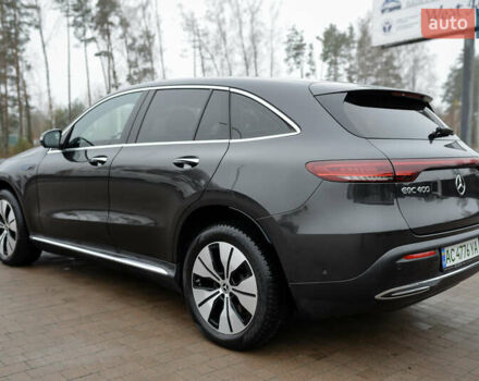 Чорний Мерседес EQC, об'ємом двигуна 0 л та пробігом 75 тис. км за 35500 $, фото 4 на Automoto.ua