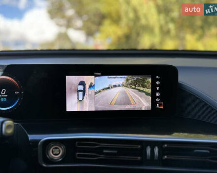 Черный Мерседес EQC, объемом двигателя 0 л и пробегом 65 тыс. км за 38800 $, фото 165 на Automoto.ua