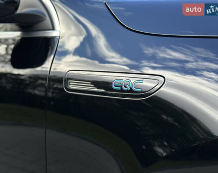 Черный Мерседес EQC, объемом двигателя 0 л и пробегом 65 тыс. км за 38800 $, фото 24 на Automoto.ua