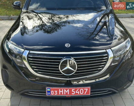 Черный Мерседес EQC, объемом двигателя 0 л и пробегом 65 тыс. км за 38800 $, фото 29 на Automoto.ua