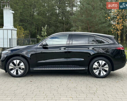 Черный Мерседес EQC, объемом двигателя 0 л и пробегом 65 тыс. км за 38800 $, фото 5 на Automoto.ua