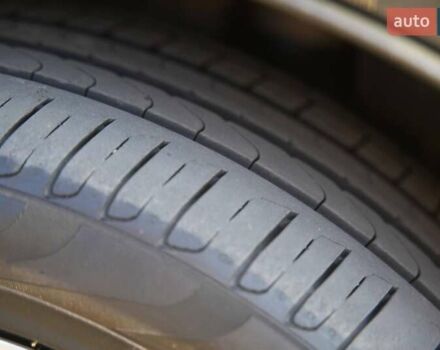 Черный Мерседес EQC, объемом двигателя 0 л и пробегом 78 тыс. км за 33900 $, фото 20 на Automoto.ua