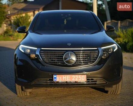 Черный Мерседес EQC, объемом двигателя 0 л и пробегом 78 тыс. км за 33900 $, фото 2 на Automoto.ua