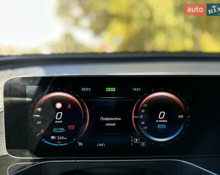 Черный Мерседес EQC, объемом двигателя 0 л и пробегом 65 тыс. км за 38800 $, фото 113 на Automoto.ua