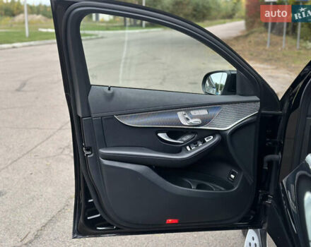 Черный Мерседес EQC, объемом двигателя 0 л и пробегом 65 тыс. км за 38800 $, фото 45 на Automoto.ua