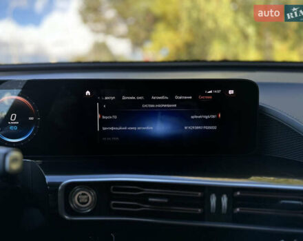 Черный Мерседес EQC, объемом двигателя 0 л и пробегом 65 тыс. км за 38800 $, фото 161 на Automoto.ua