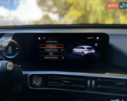 Черный Мерседес EQC, объемом двигателя 0 л и пробегом 65 тыс. км за 38800 $, фото 149 на Automoto.ua