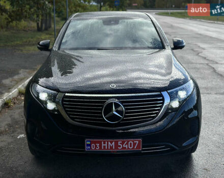 Черный Мерседес EQC, объемом двигателя 0 л и пробегом 65 тыс. км за 38800 $, фото 181 на Automoto.ua