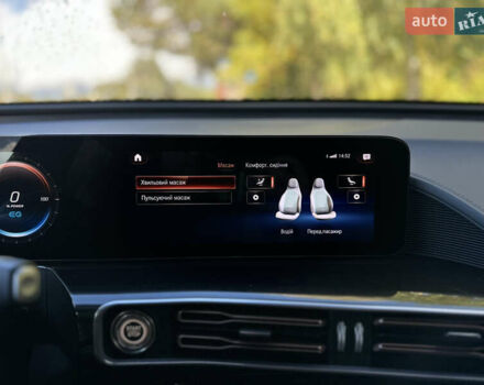 Черный Мерседес EQC, объемом двигателя 0 л и пробегом 65 тыс. км за 38800 $, фото 127 на Automoto.ua