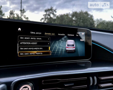 Черный Мерседес EQC, объемом двигателя 0 л и пробегом 1 тыс. км за 56999 $, фото 48 на Automoto.ua