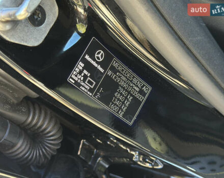 Черный Мерседес EQC, объемом двигателя 0 л и пробегом 65 тыс. км за 38800 $, фото 179 на Automoto.ua