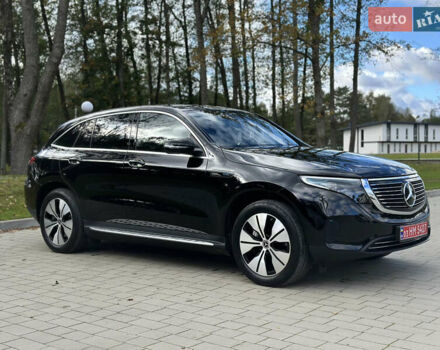 Черный Мерседес EQC, объемом двигателя 0 л и пробегом 65 тыс. км за 38800 $, фото 16 на Automoto.ua