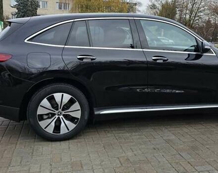 Чорний Мерседес EQC, об'ємом двигуна 0 л та пробігом 70 тис. км за 34282 $, фото 42 на Automoto.ua