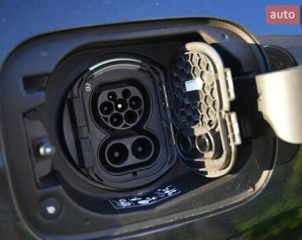 Черный Мерседес EQC, объемом двигателя 0 л и пробегом 78 тыс. км за 33900 $, фото 50 на Automoto.ua