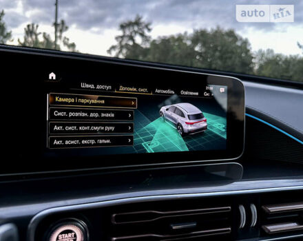 Черный Мерседес EQC, объемом двигателя 0 л и пробегом 1 тыс. км за 56999 $, фото 46 на Automoto.ua