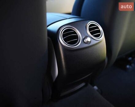 Черный Мерседес EQC, объемом двигателя 0 л и пробегом 78 тыс. км за 33900 $, фото 46 на Automoto.ua