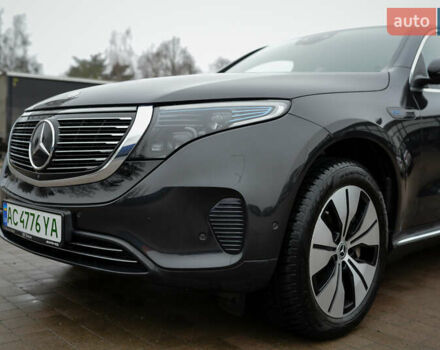 Чорний Мерседес EQC, об'ємом двигуна 0 л та пробігом 75 тис. км за 35500 $, фото 9 на Automoto.ua