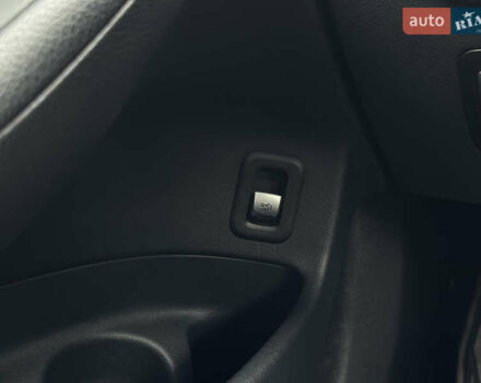 Черный Мерседес EQC, объемом двигателя 0 л и пробегом 65 тыс. км за 38800 $, фото 57 на Automoto.ua