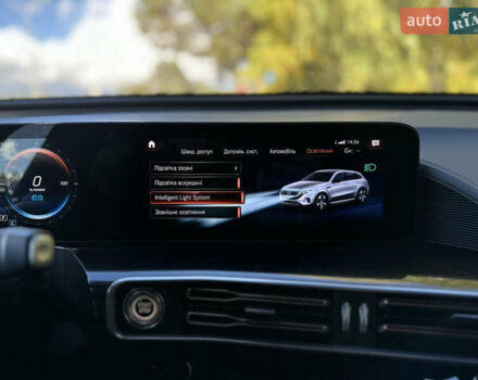 Черный Мерседес EQC, объемом двигателя 0 л и пробегом 65 тыс. км за 38800 $, фото 156 на Automoto.ua