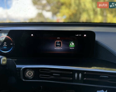 Черный Мерседес EQC, объемом двигателя 0 л и пробегом 65 тыс. км за 38800 $, фото 140 на Automoto.ua