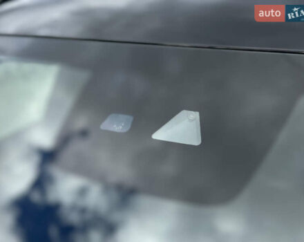 Черный Мерседес EQC, объемом двигателя 0 л и пробегом 65 тыс. км за 38800 $, фото 92 на Automoto.ua