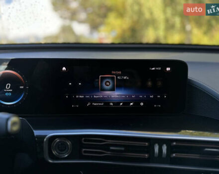 Черный Мерседес EQC, объемом двигателя 0 л и пробегом 65 тыс. км за 38800 $, фото 125 на Automoto.ua